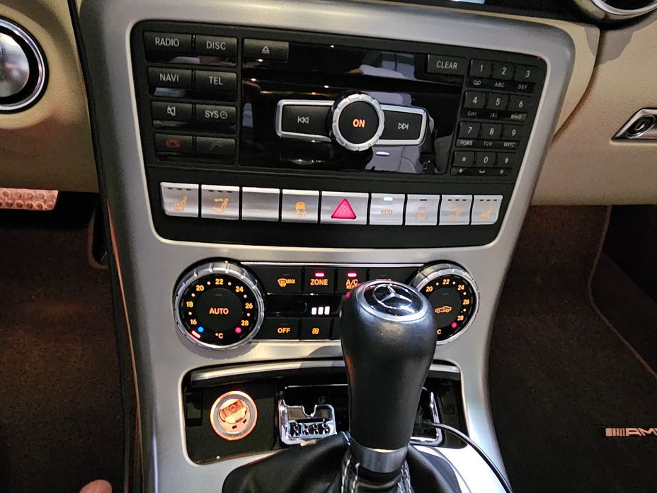 Mercedes-Benz SLK-Class 2012