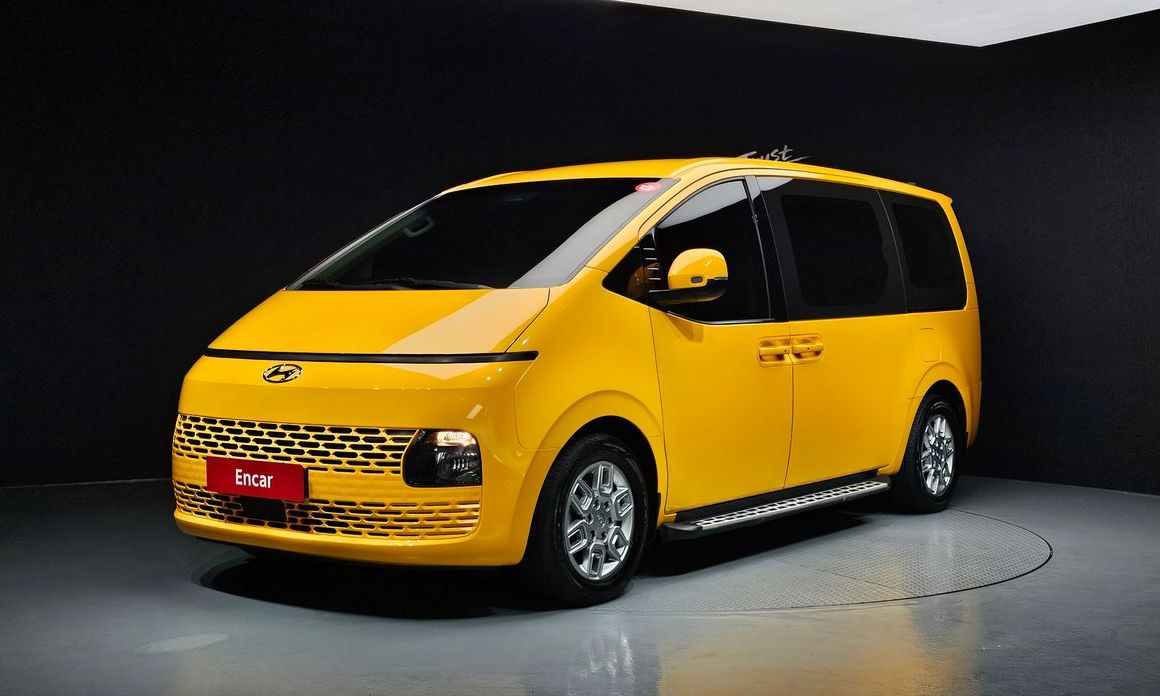 Hyundai Staria 2022