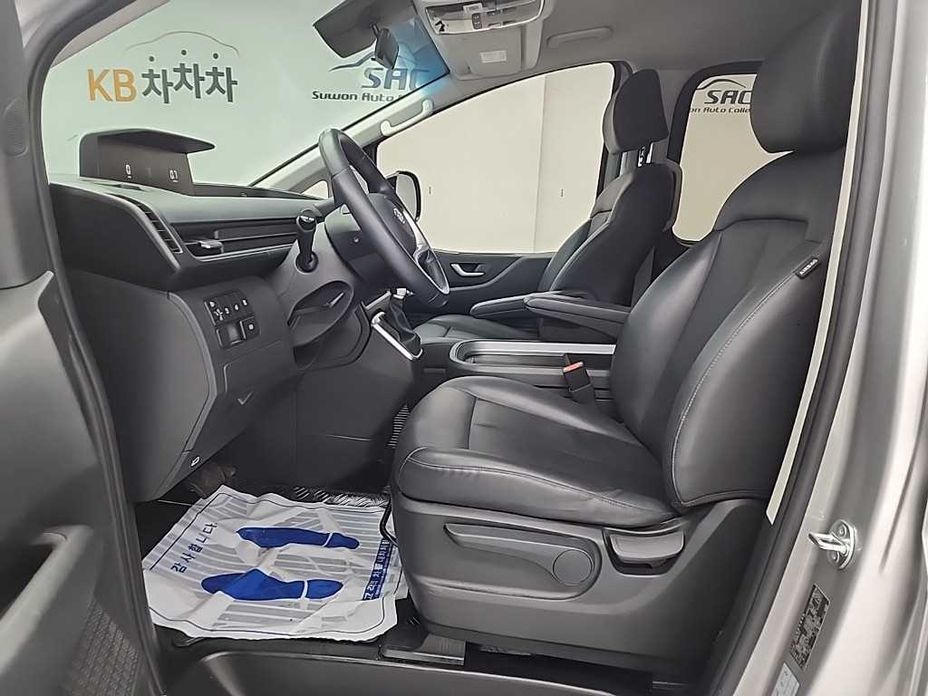 Hyundai Staria 2024