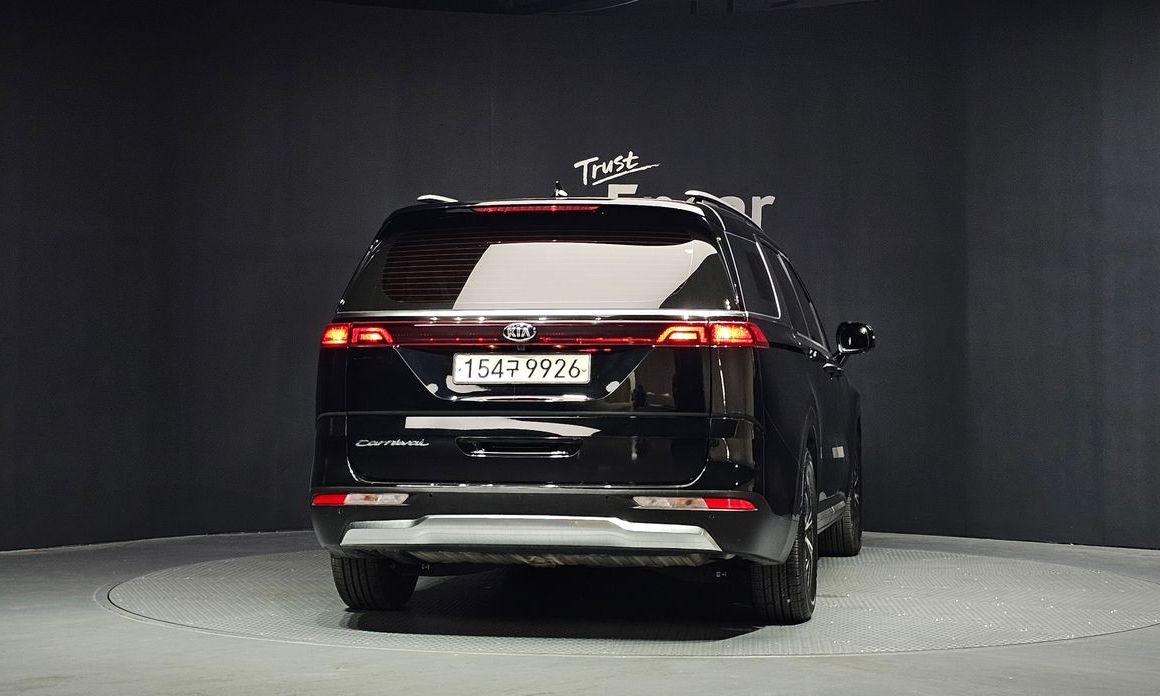 Kia Canival 2021