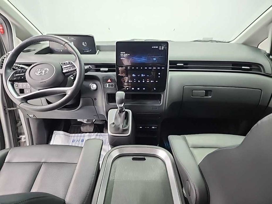 Hyundai Staria 2024