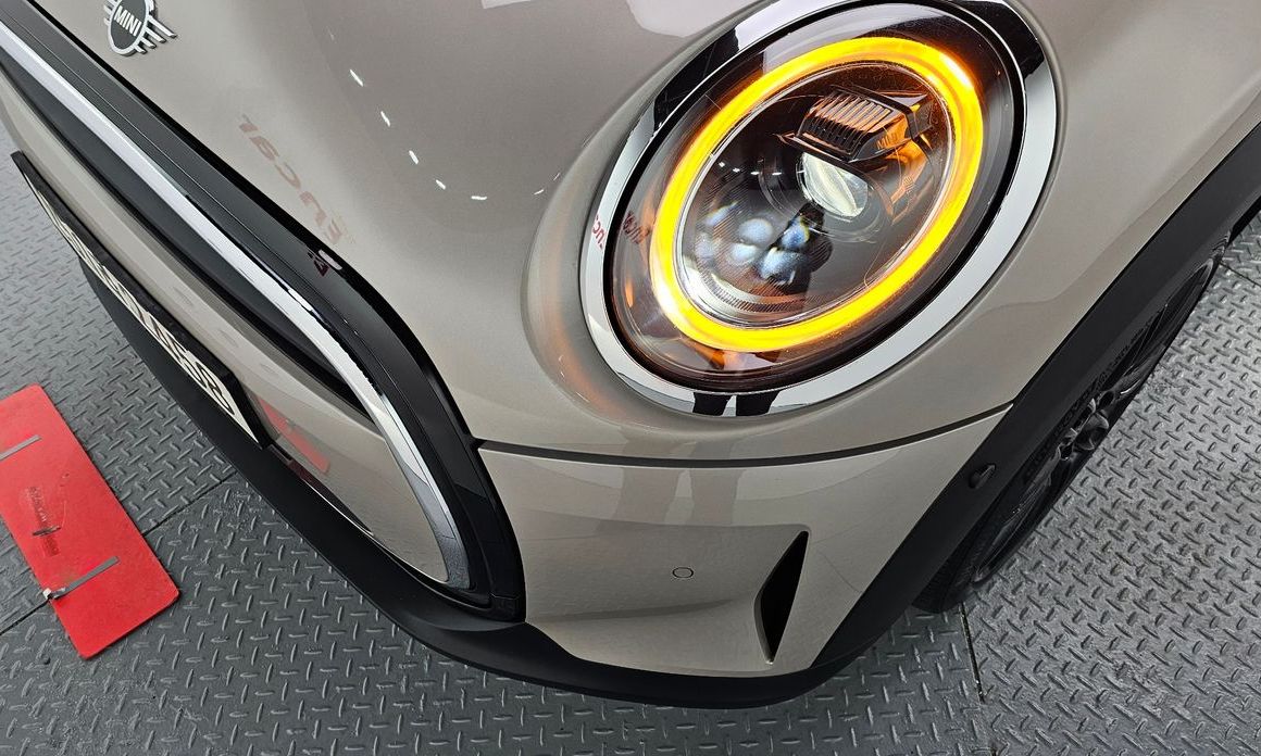 Mini Cooper Convertible 2024