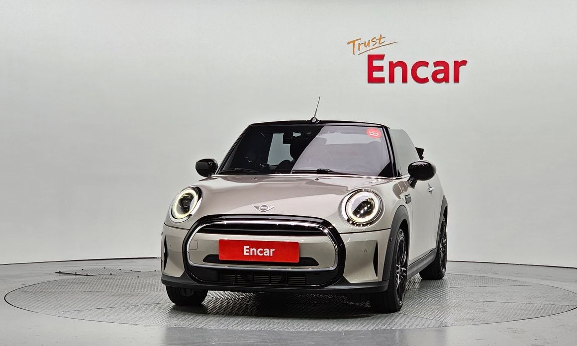 Mini Cooper Convertible 2024