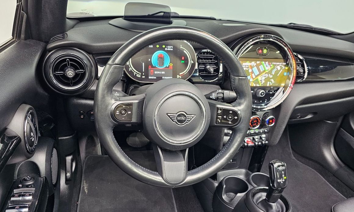 Mini Cooper Convertible 2024