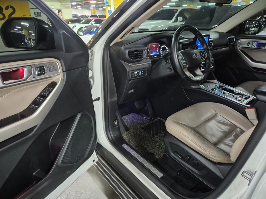 Ford Explorer 2021