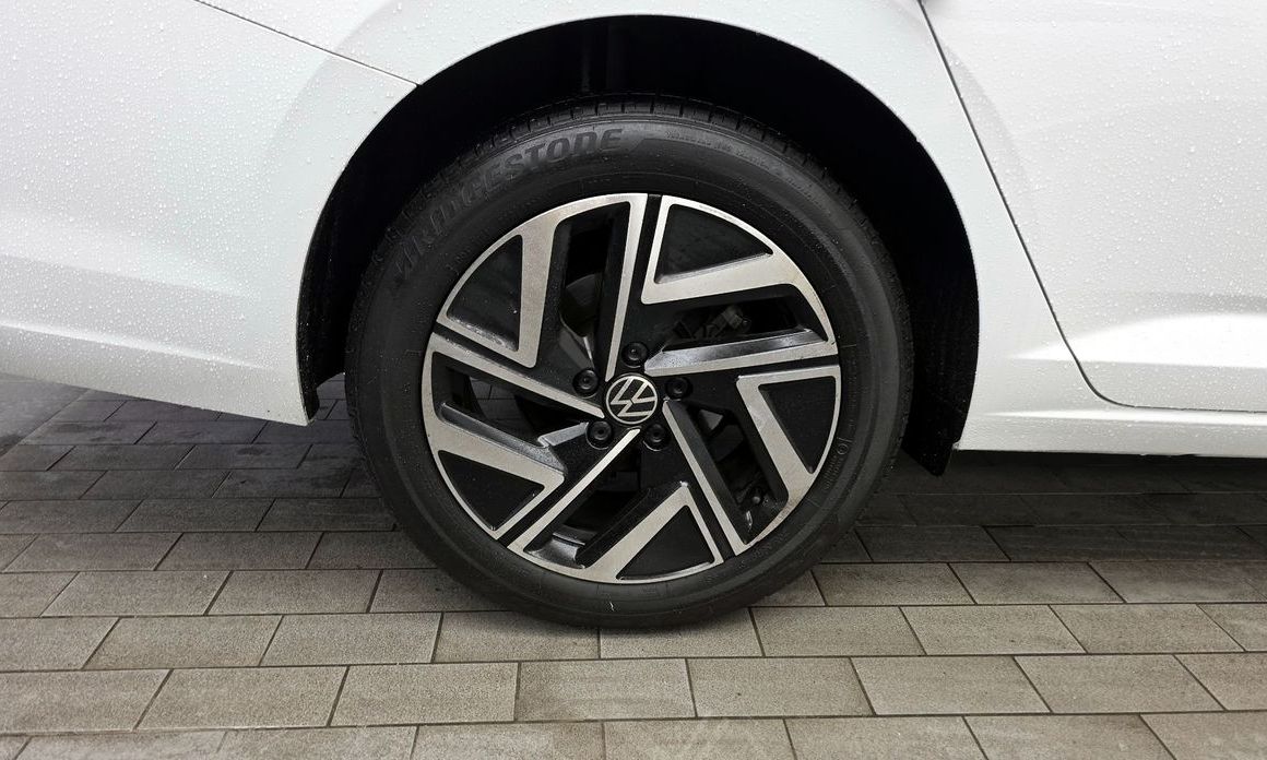 Volkswagen Jetta 2023
