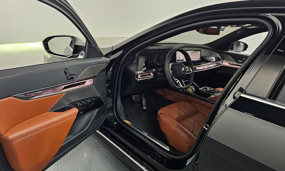 BMW 7-Series 2025