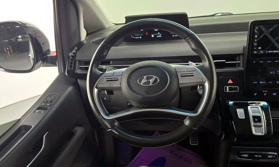 Hyundai Staria 2022