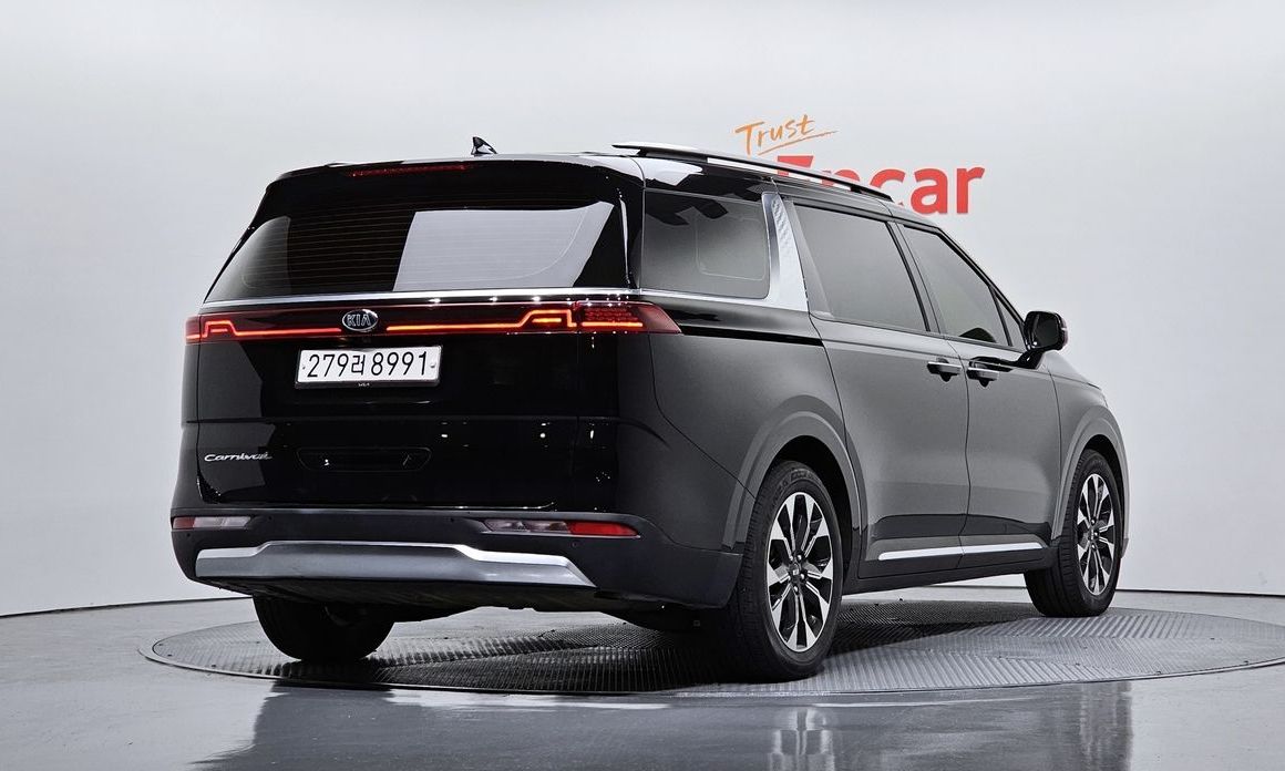 Kia Canival 2021