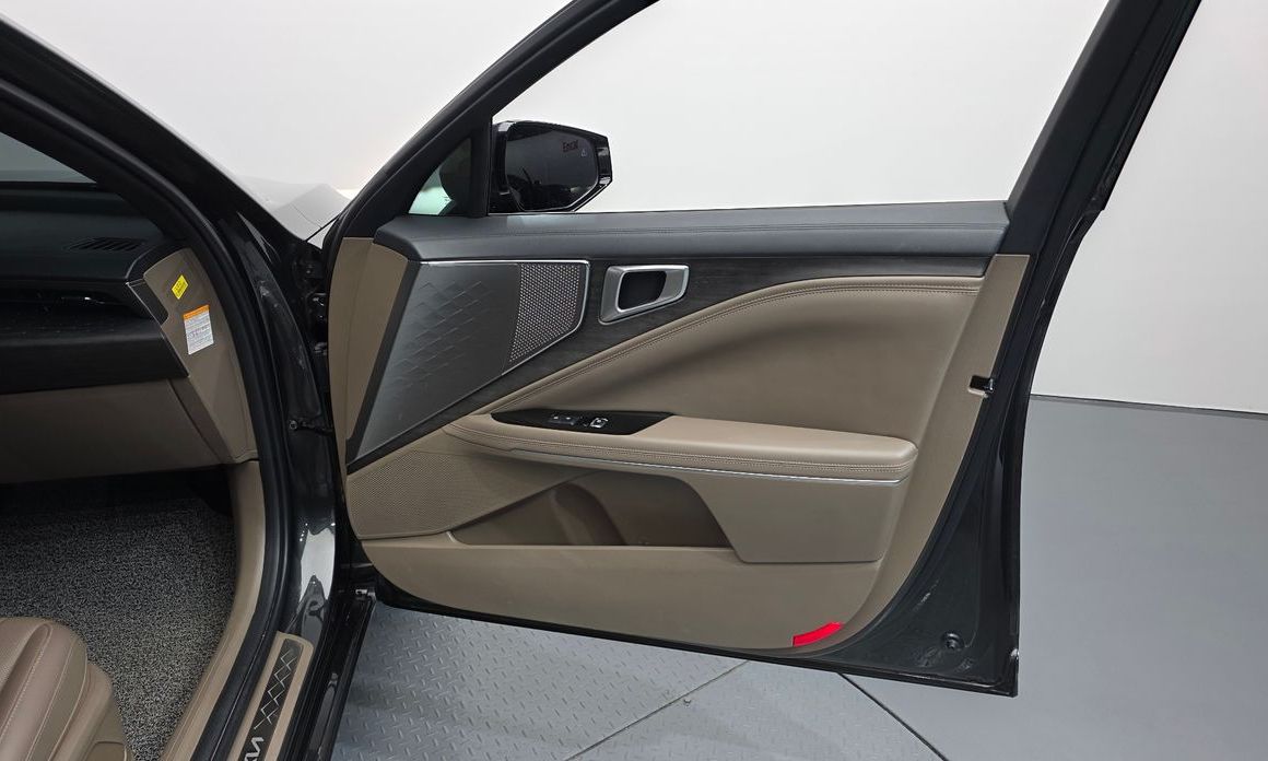 Kia K8 2023