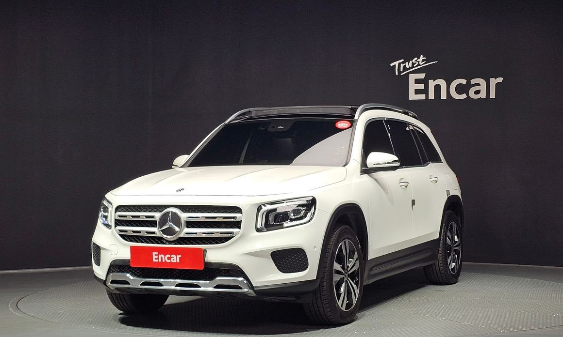 Mercedes-Benz GLB-Class 2021