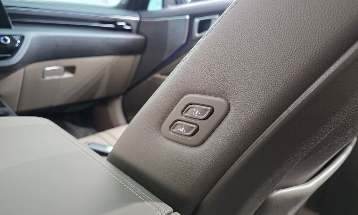Kia K8 2023