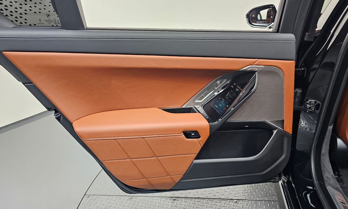 BMW 7-Series 2025
