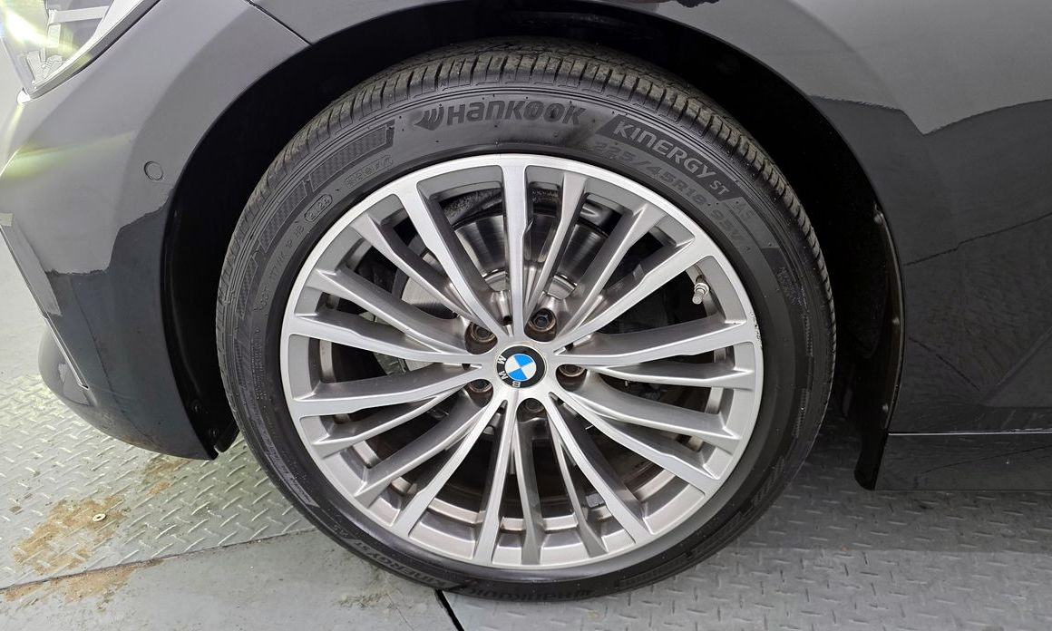 BMW 3-Series 2020