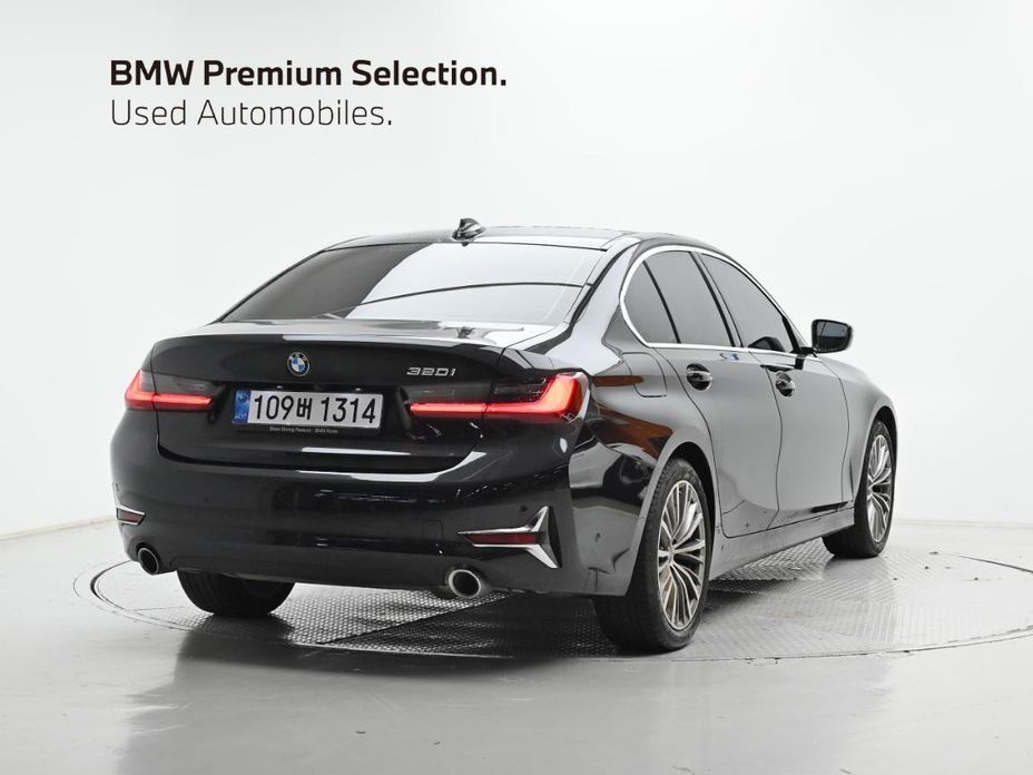 BMW 3-Series 2022