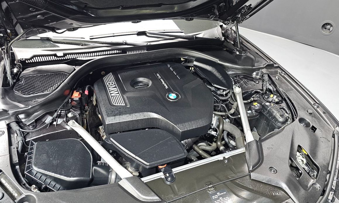 BMW 5-Series 2019