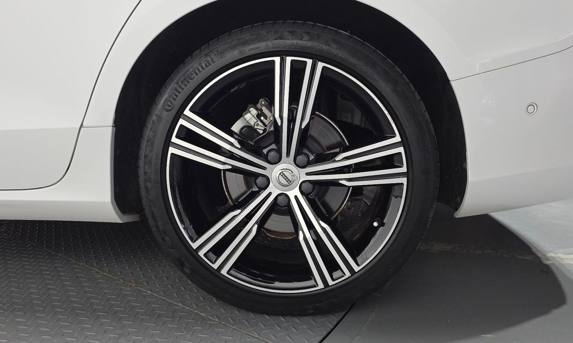 Volvo S60 2021