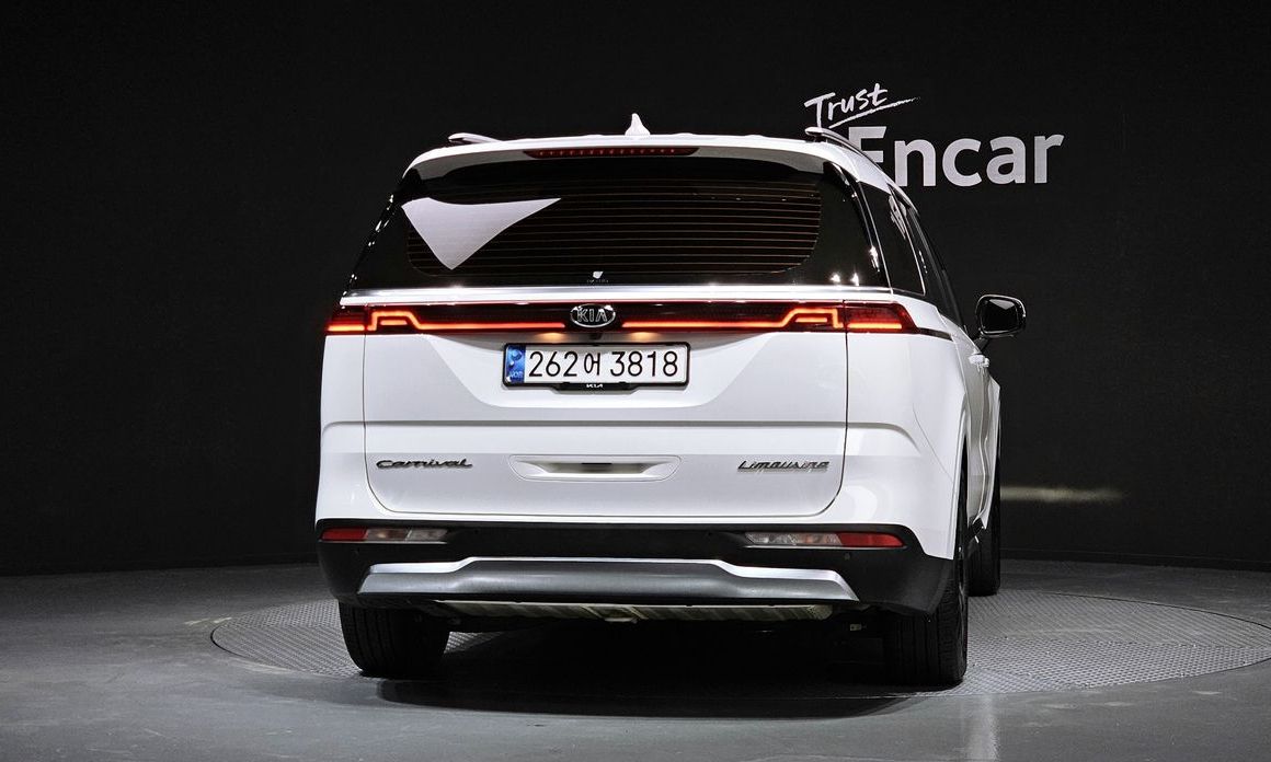 Kia Canival 2021