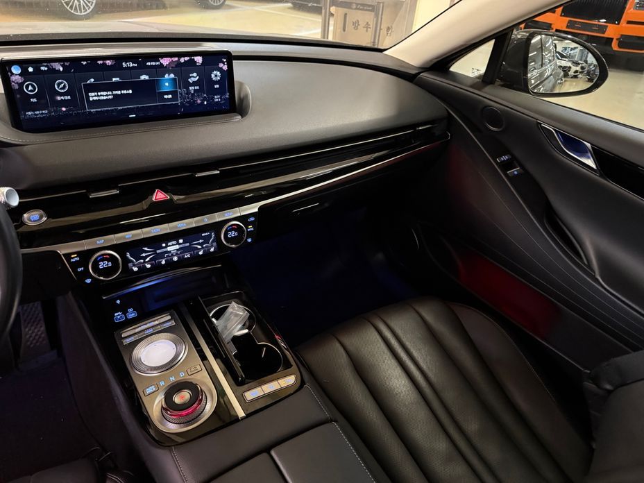Genesis G80 2022