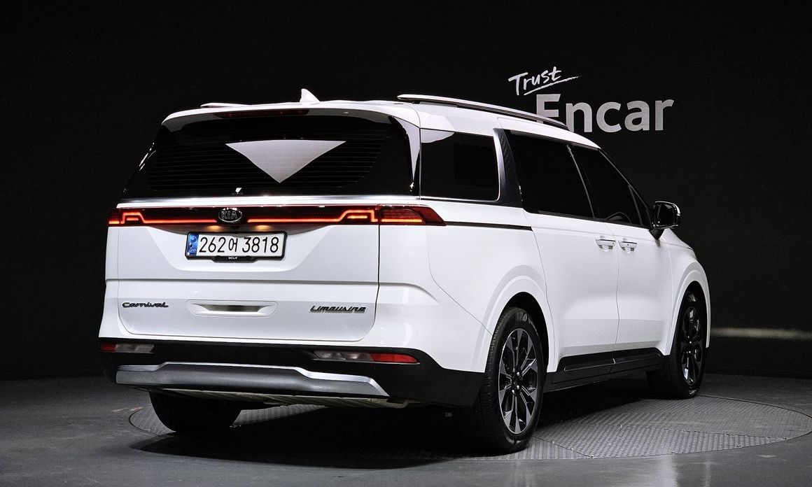 Kia Canival 2021