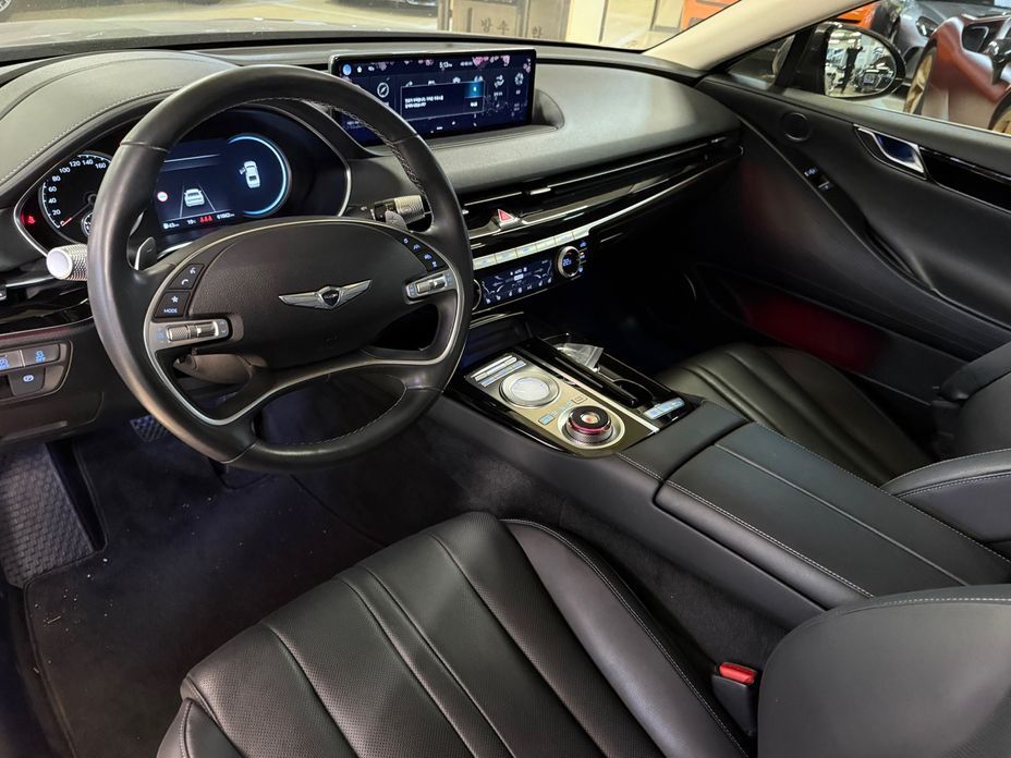 Genesis G80 2022
