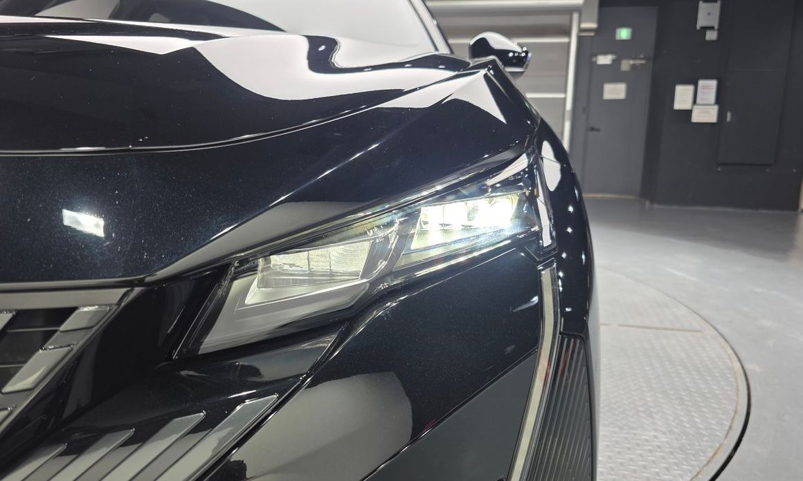 Peugeot 408 2023