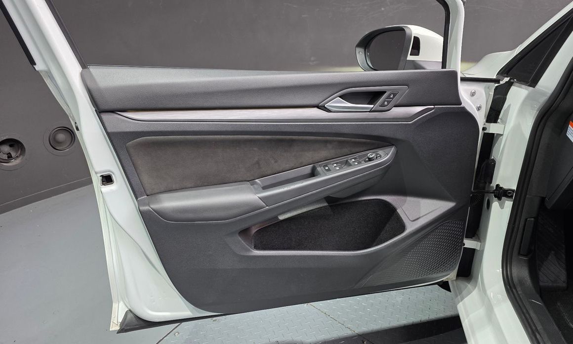 Volkswagen Golf 2023