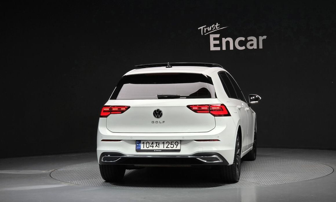 Volkswagen Golf 2023