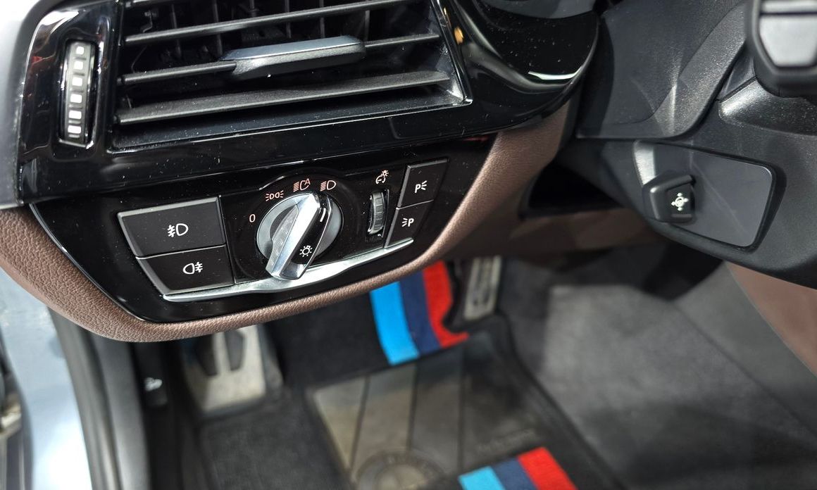 BMW 5-Series 2020
