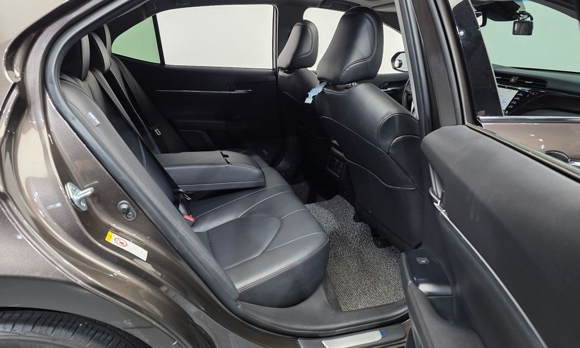Toyota Camry 2019