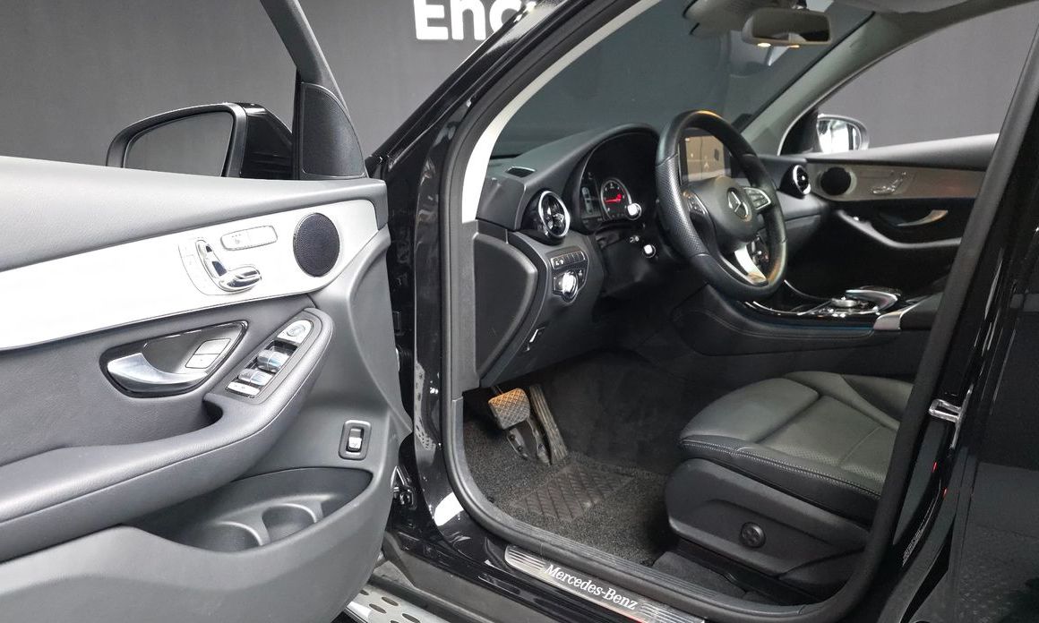 Mercedes-Benz GLC-Class 2018