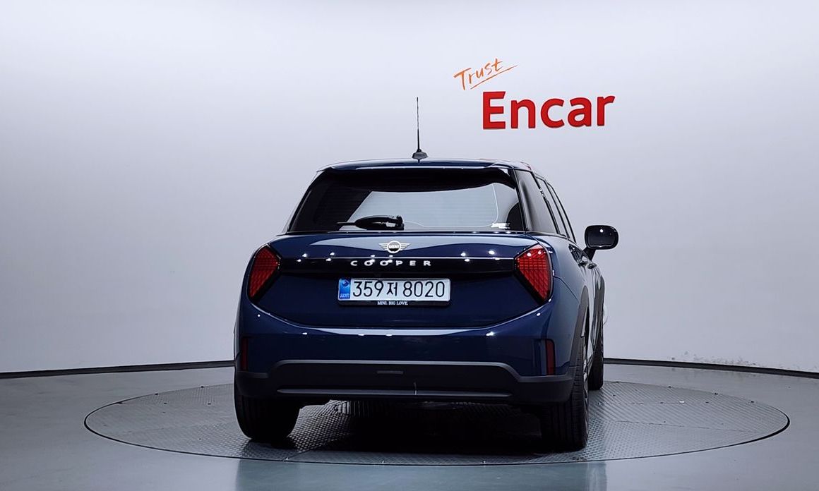Mini Cooper 2025