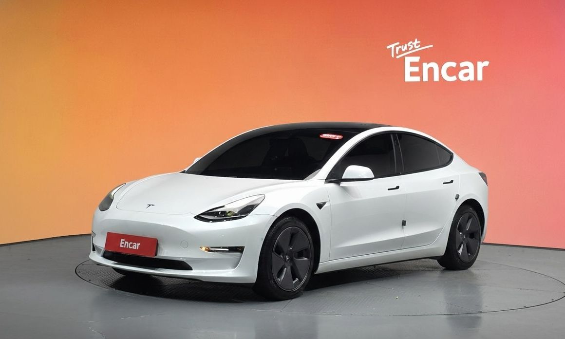Tesla Model 3 2021