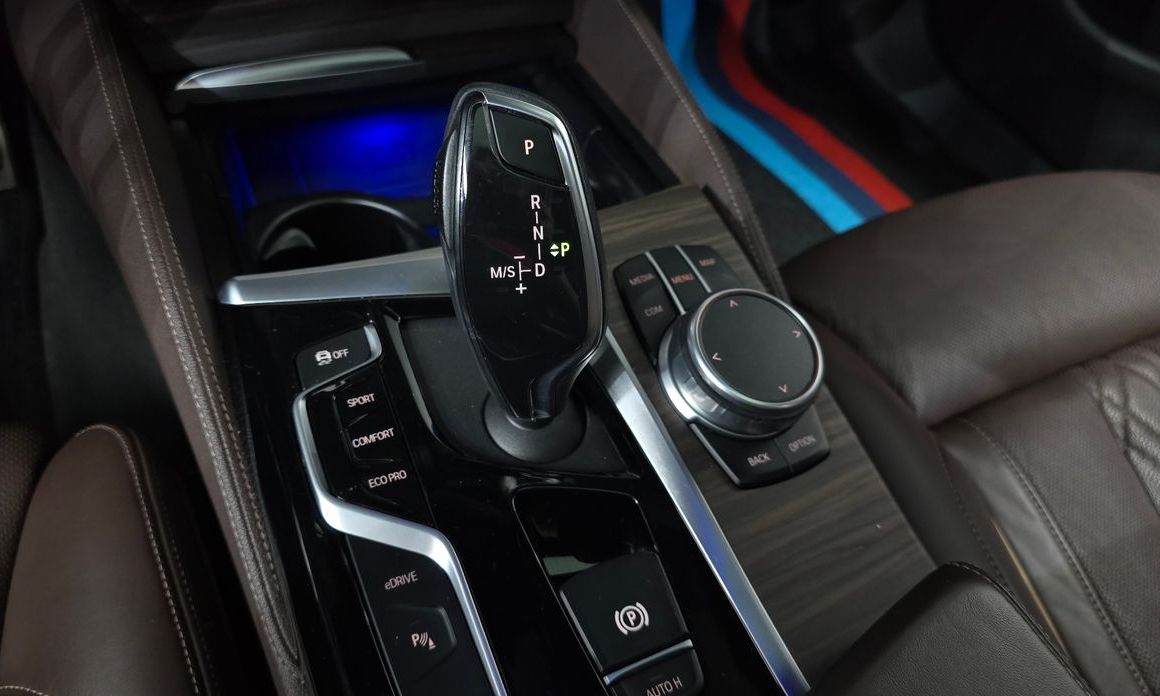 BMW 5-Series 2020