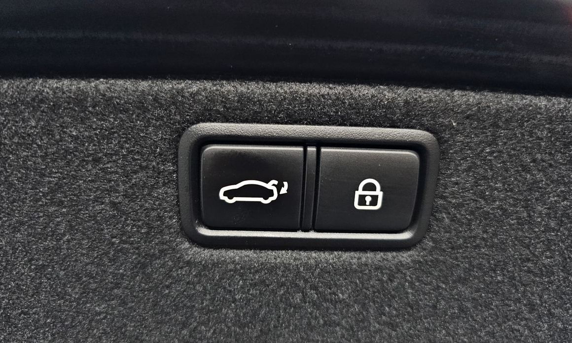 Genesis G80 2018