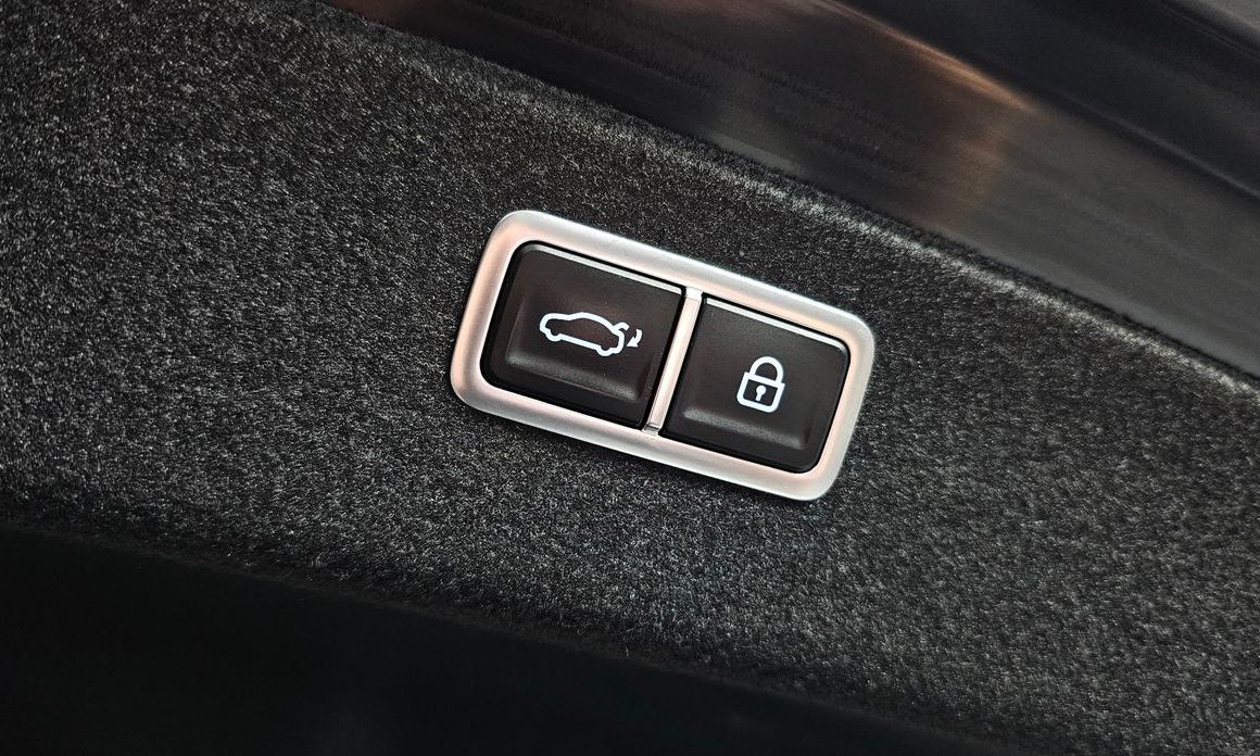 Genesis G80 2023