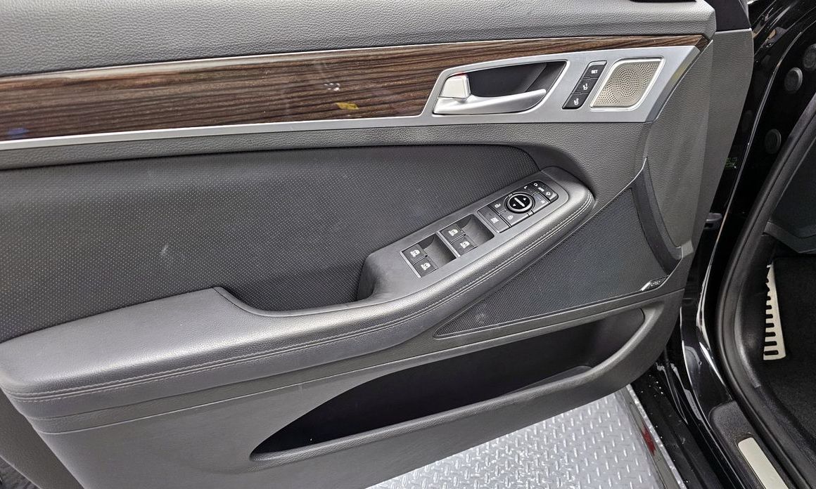 Genesis G80 2018