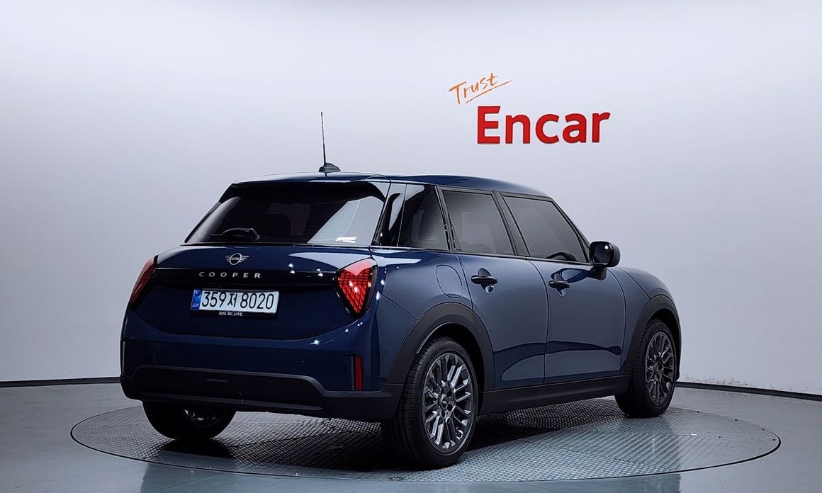 Mini Cooper 2025