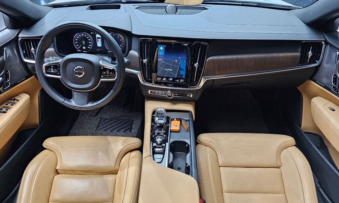 Volvo S90 2021
