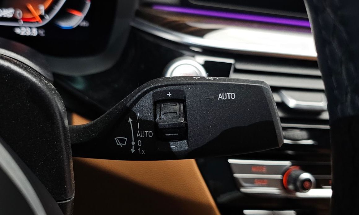 BMW 5-Series 2021