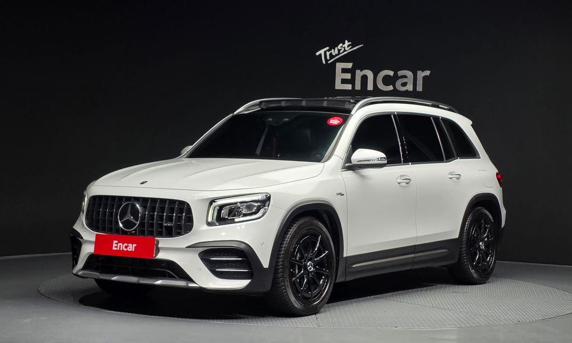 Mercedes-Benz GLB-Class 2021