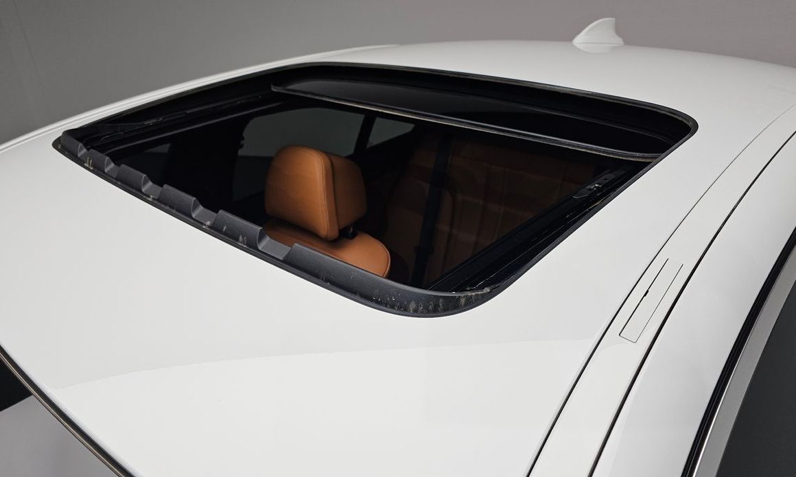 BMW 5-Series 2021