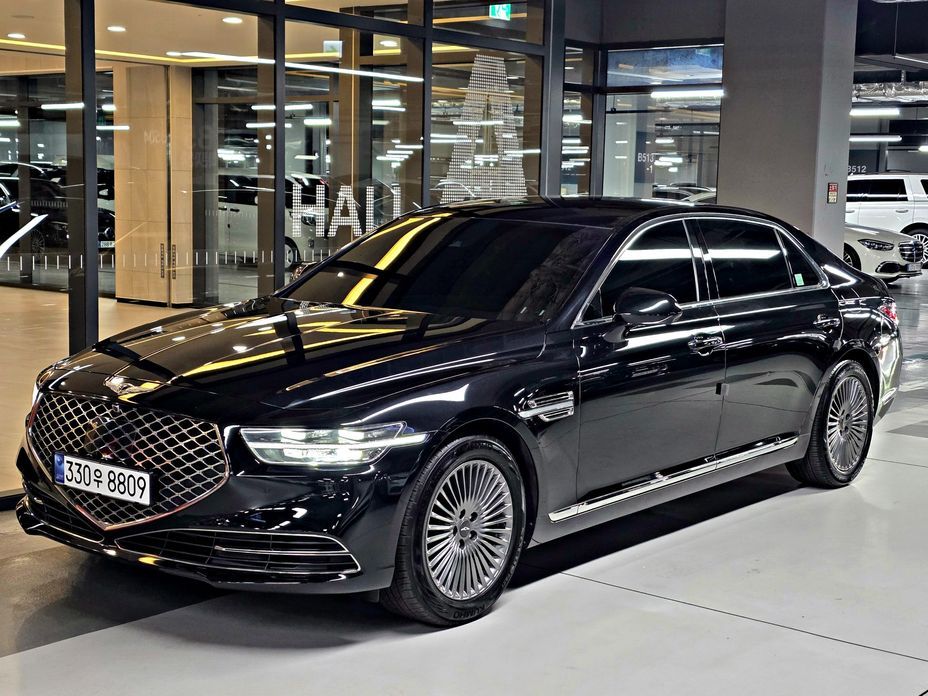 Genesis G90 2021