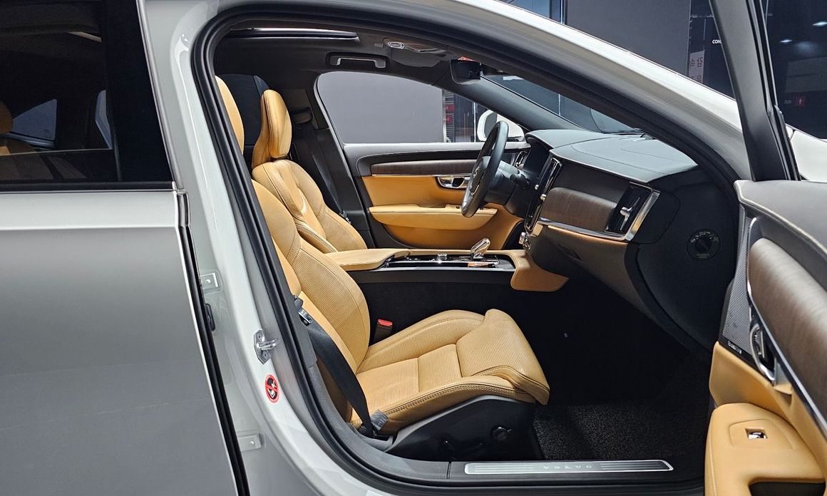 Volvo S90 2021