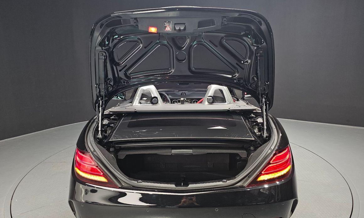 Mercedes-Benz SLC-Class 2018