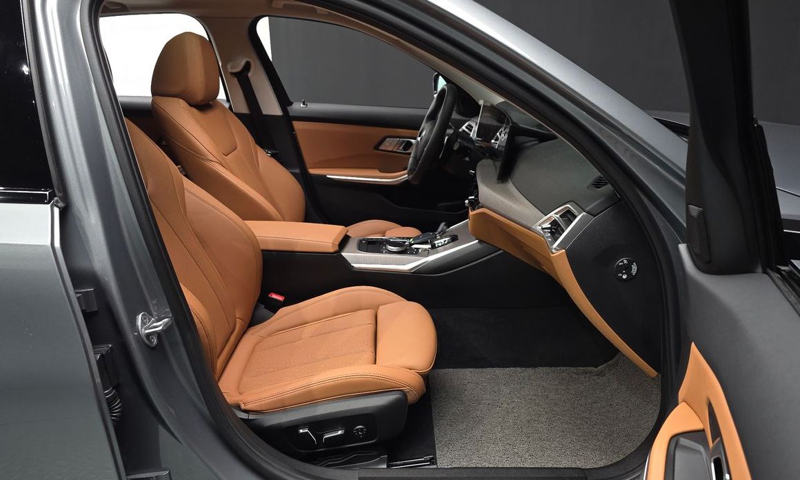BMW 3-Series 2025