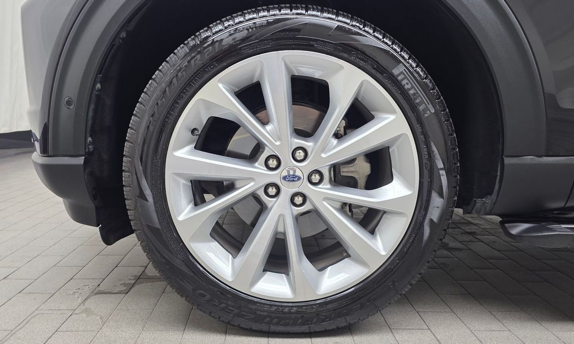 Ford Explorer 2022