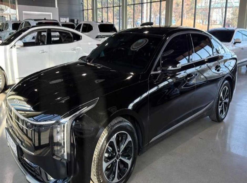 Kia K8 2025