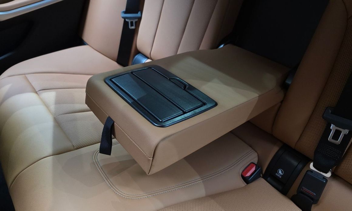 BMW 3-Series 2025
