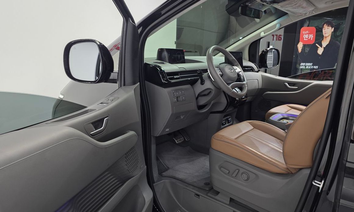 Hyundai Staria 2022